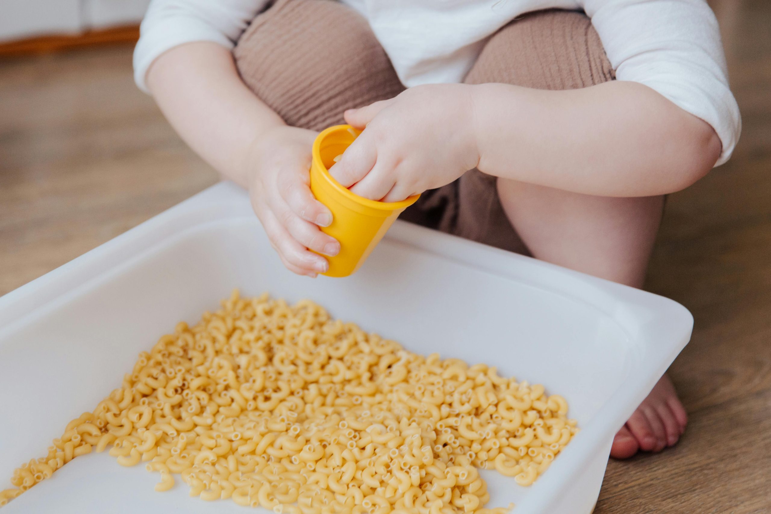 Sensory Play in ABA Therapy: How It Helps and How to Measure Your Child’s Progress Sensory Play in ABA Therapy: How It Helps and How to Measure Your Child’s Progress