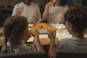 Preparing Neurodivergent Kids for the Holidays: A Family Guide